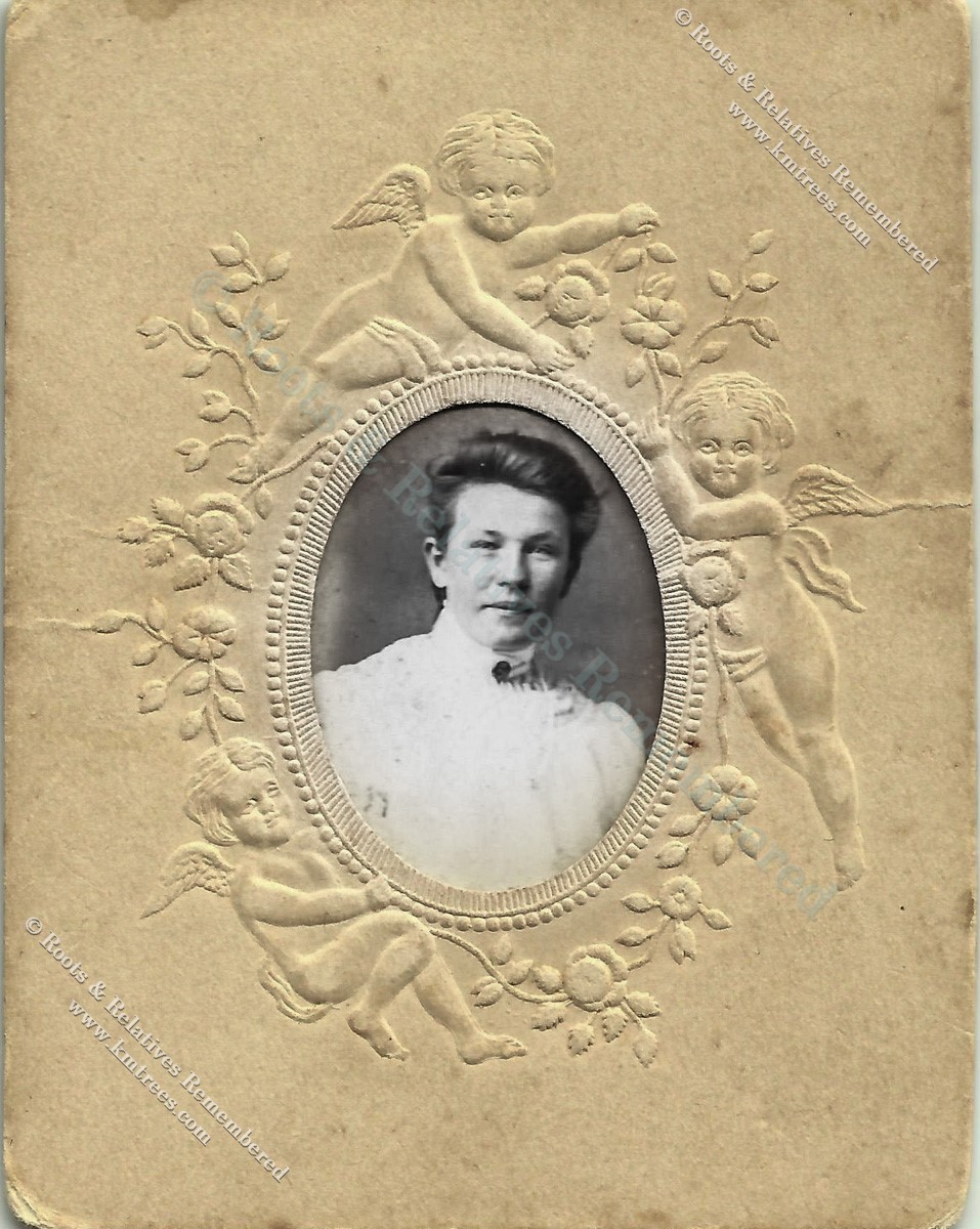 19xx Bertha G. Hillesheim